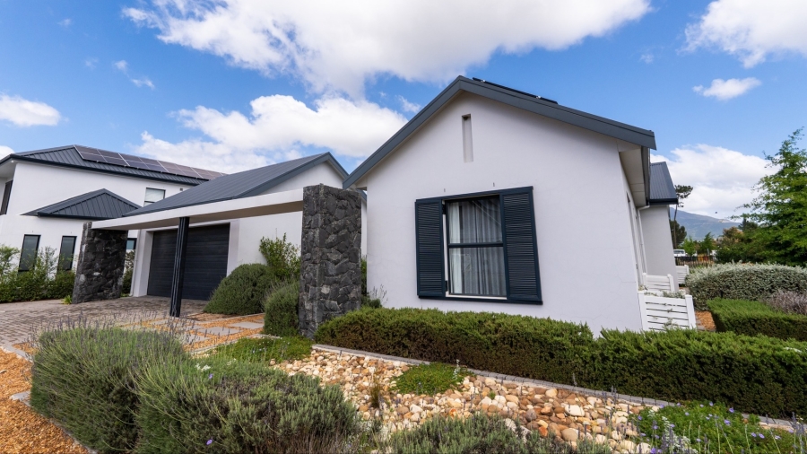 4 Bedroom Property for Sale in Pearl Valley at Val de Vie Western Cape